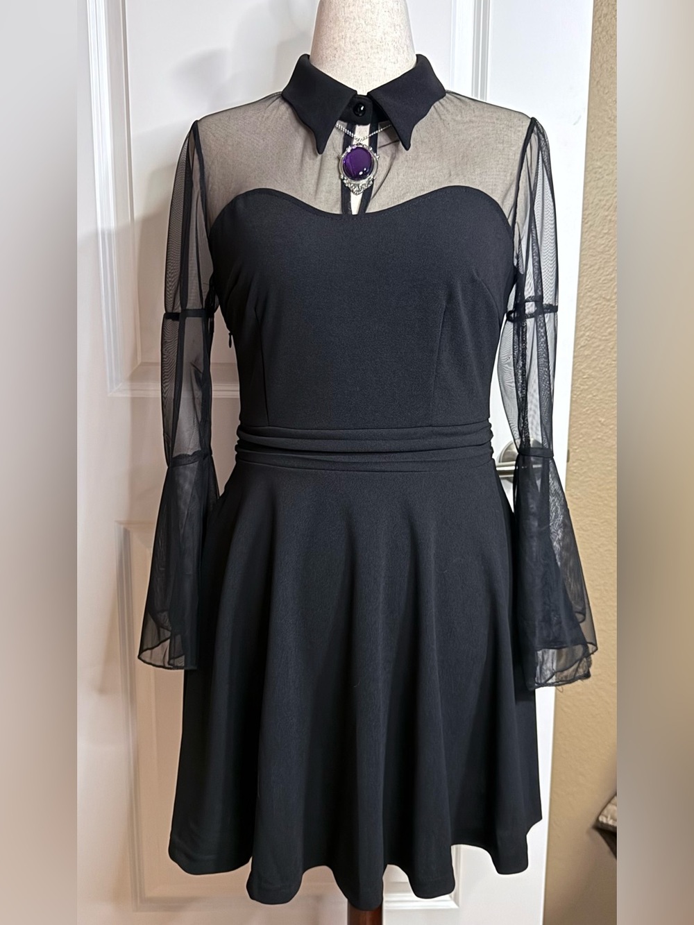 🆕 Women’s Little Black Dress L US10 sheer bell sleeves goth bat stretchy - Picture 3 of 10